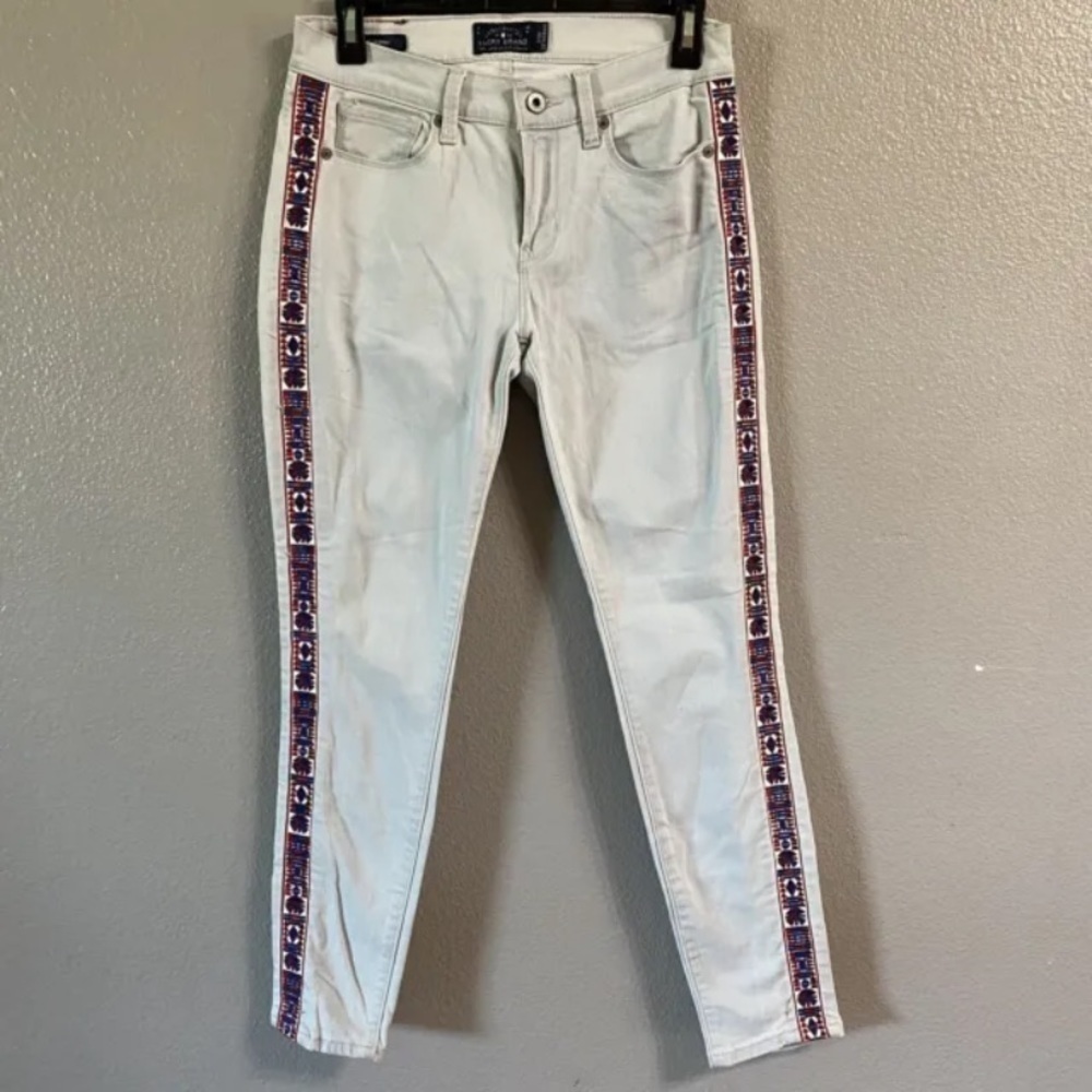 Lucky Brand Brooke Skinny Mid Rise Jeans Size 2/26 Light Wash Embroidered T27